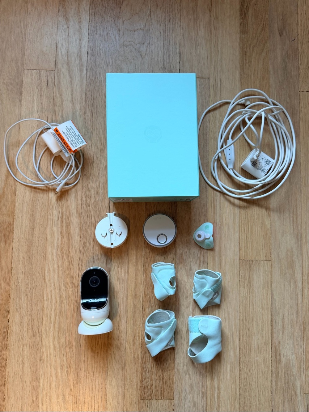 Owlet Monitor Duo (Smart Sock 3 + Camera) Complete Set w/ Box